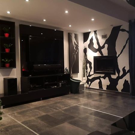 라르나카 Fine Designed Flat 302 아파트 외부 사진